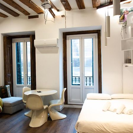 Hortaleza 4, Preciso Estudio En Chueca Junto A La Gran Via De Madrid Bagian luar foto